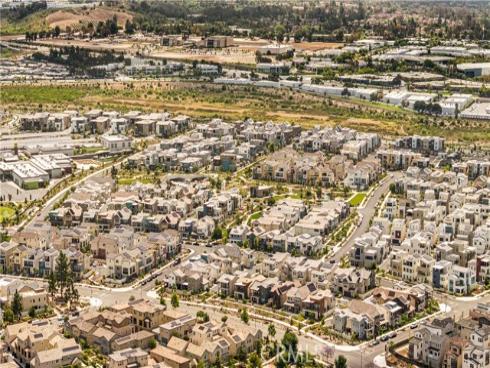 306  Treble  , Irvine, CA