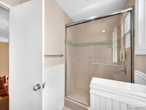 40  Brena  , Irvine, CA