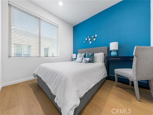 249  Steely  , Irvine, CA