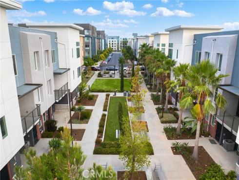 249  Steely  , Irvine, CA