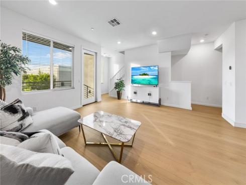 249  Steely  , Irvine, CA