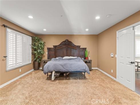 16 Arizona , Irvine, CA