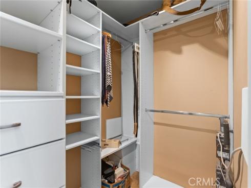 16 Arizona , Irvine, CA