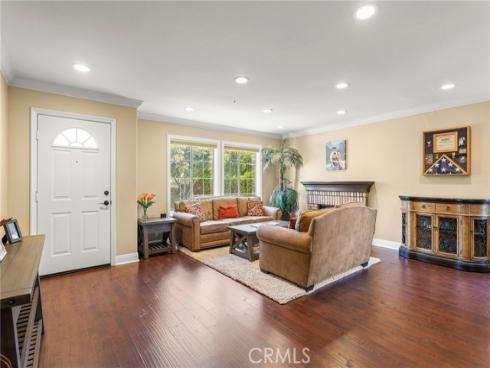 16 Arizona , Irvine, CA