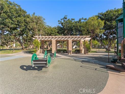 16 Arizona , Irvine, CA