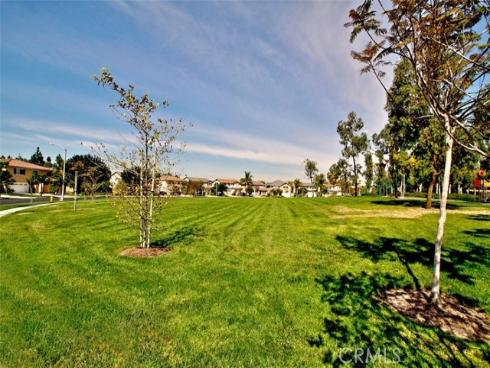 16 Arizona , Irvine, CA