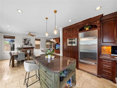 48  Parkcrest  , Irvine, CA