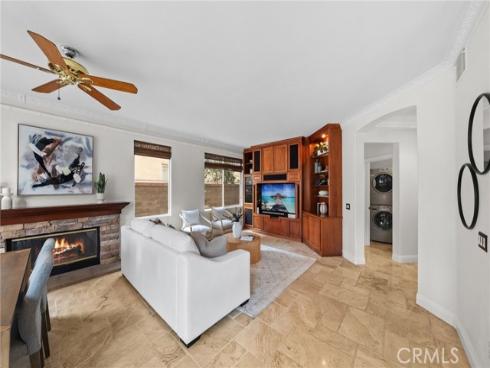 48  Parkcrest  , Irvine, CA