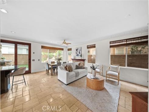 48  Parkcrest  , Irvine, CA