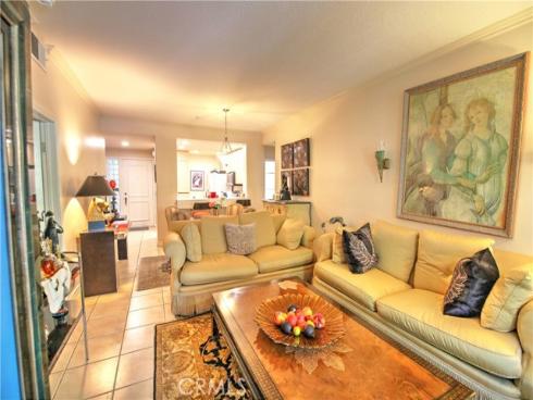 2233  Martin  119 , Irvine, CA