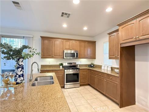 81  Keepsake  , Irvine, CA