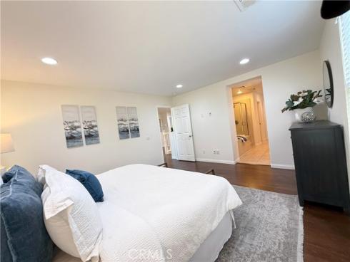 81  Keepsake  , Irvine, CA