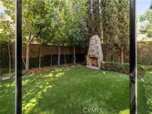 8  Upland  , Irvine, CA