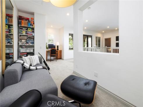 8  Upland  , Irvine, CA