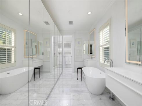 8  Upland  , Irvine, CA