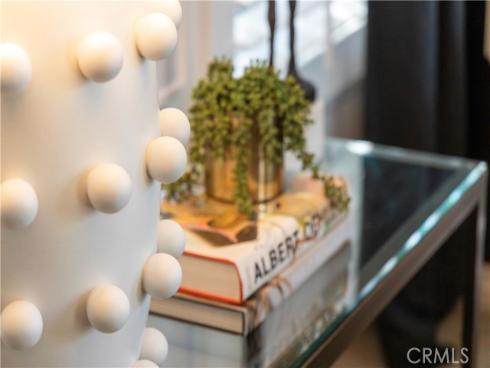 8  Upland  , Irvine, CA