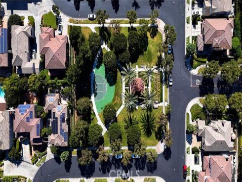 8  Upland  , Irvine, CA