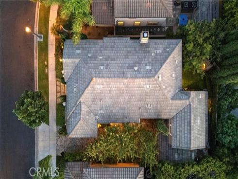 8  Upland  , Irvine, CA