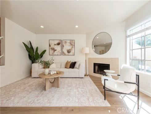 28  Exeter  19 , Irvine, CA