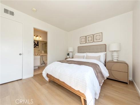 28  Exeter  19 , Irvine, CA