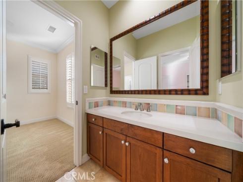 34  Upperbend  , Irvine, CA