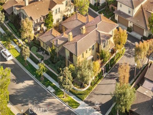 34  Upperbend  , Irvine, CA