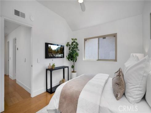 3  Varesa  , Irvine, CA