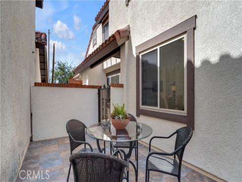 3  Varesa  , Irvine, CA