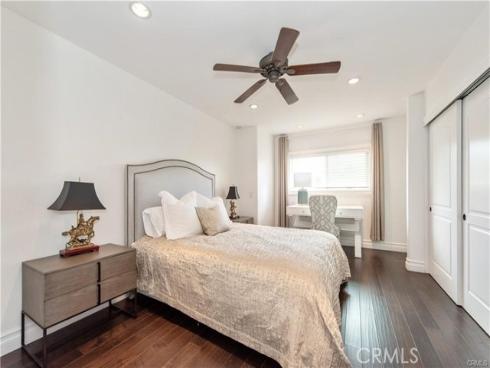 111  Hillcrest  , Irvine, CA