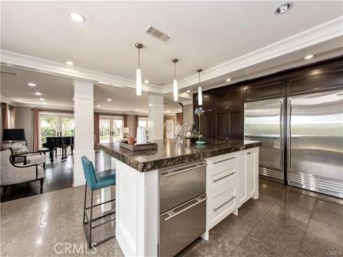 111  Hillcrest  , Irvine, CA