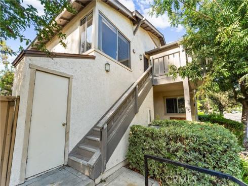 1  Smokestone  , Irvine, CA