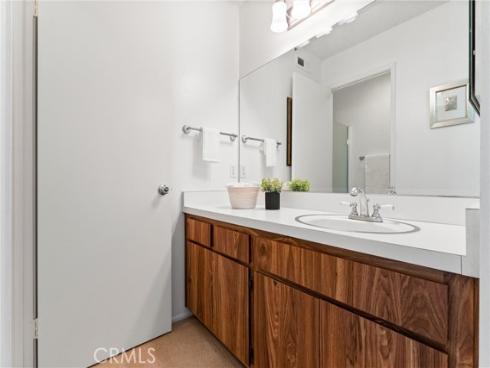 1  Smokestone  , Irvine, CA