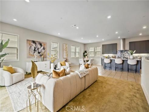 185  Frame  , Irvine, CA