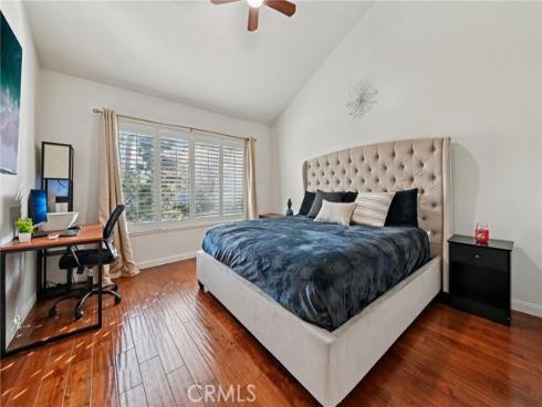 17 Weepingwood , Irvine, CA