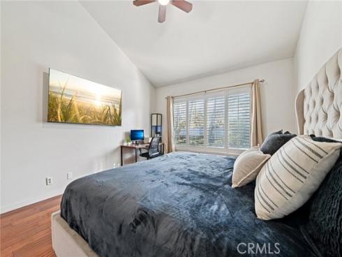 17 Weepingwood , Irvine, CA