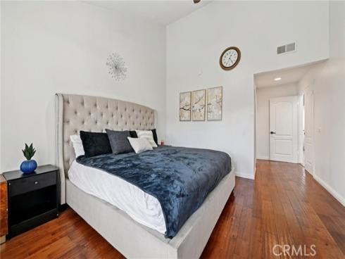 17 Weepingwood , Irvine, CA