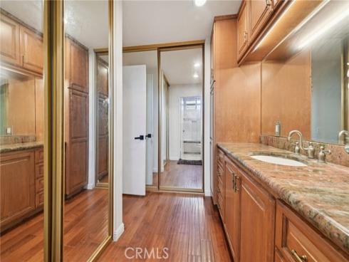 17 Weepingwood , Irvine, CA