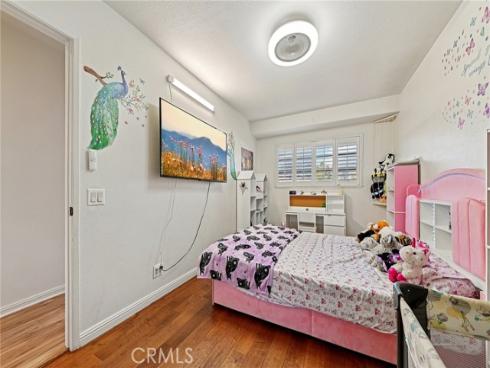 17 Weepingwood , Irvine, CA