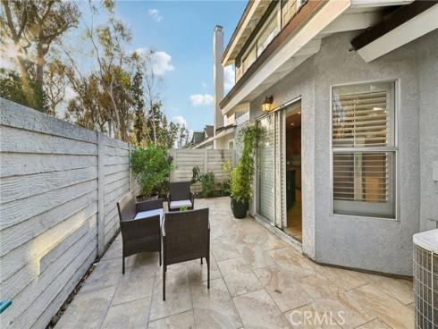 17 Weepingwood , Irvine, CA