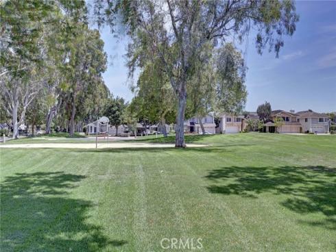 17 Weepingwood , Irvine, CA