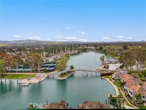 17 Weepingwood , Irvine, CA