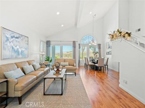 27  Sarena  38 , Irvine, CA