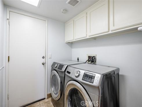 27  Sarena  38 , Irvine, CA