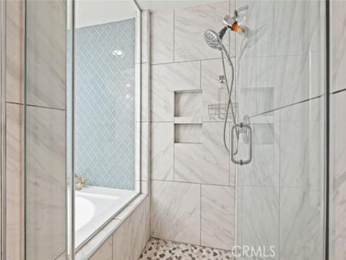 27  Sarena  38 , Irvine, CA