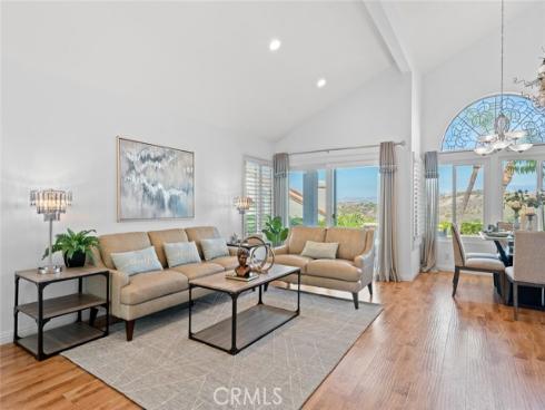 27  Sarena  38 , Irvine, CA