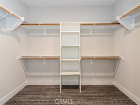 255  Sawbuck  , Irvine, CA