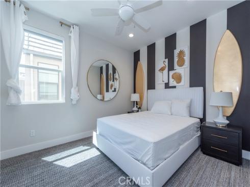 255  Sawbuck  , Irvine, CA