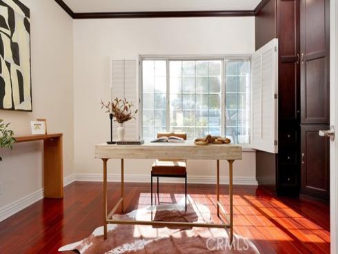 11  Burke  , Irvine, CA