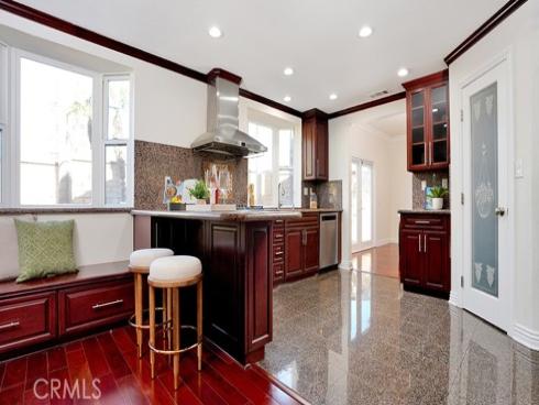 11  Burke  , Irvine, CA