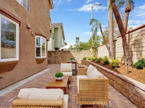 11  Burke  , Irvine, CA